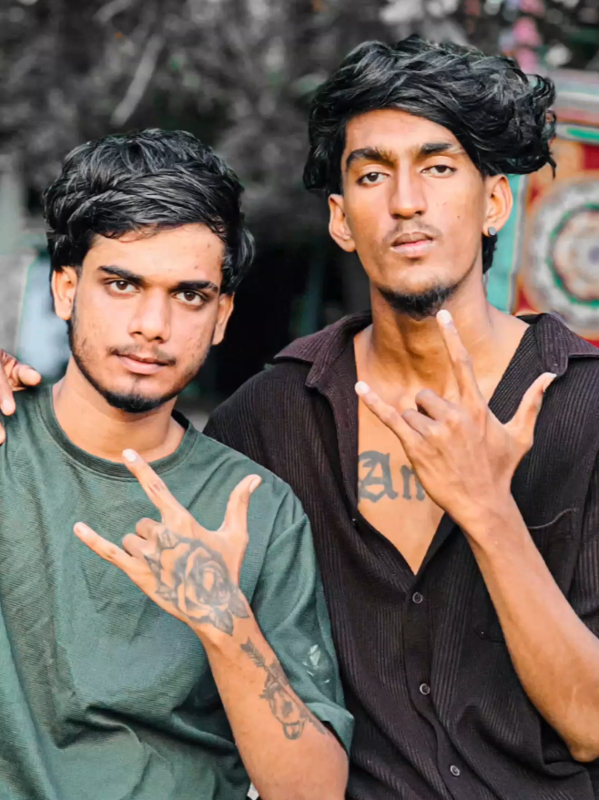 @𝘙𝘖𝘞𝘋𝘠 🥷🏻🤟🏻💥
