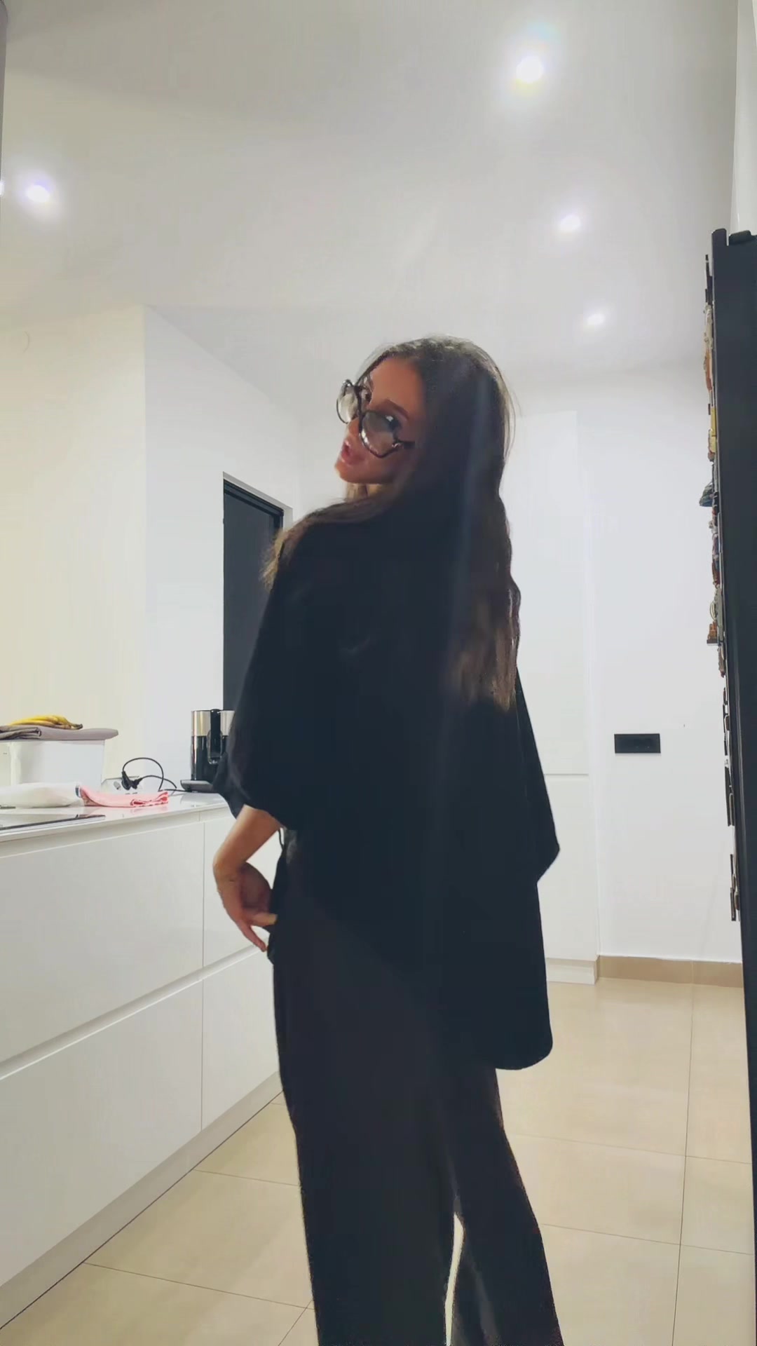@larisa