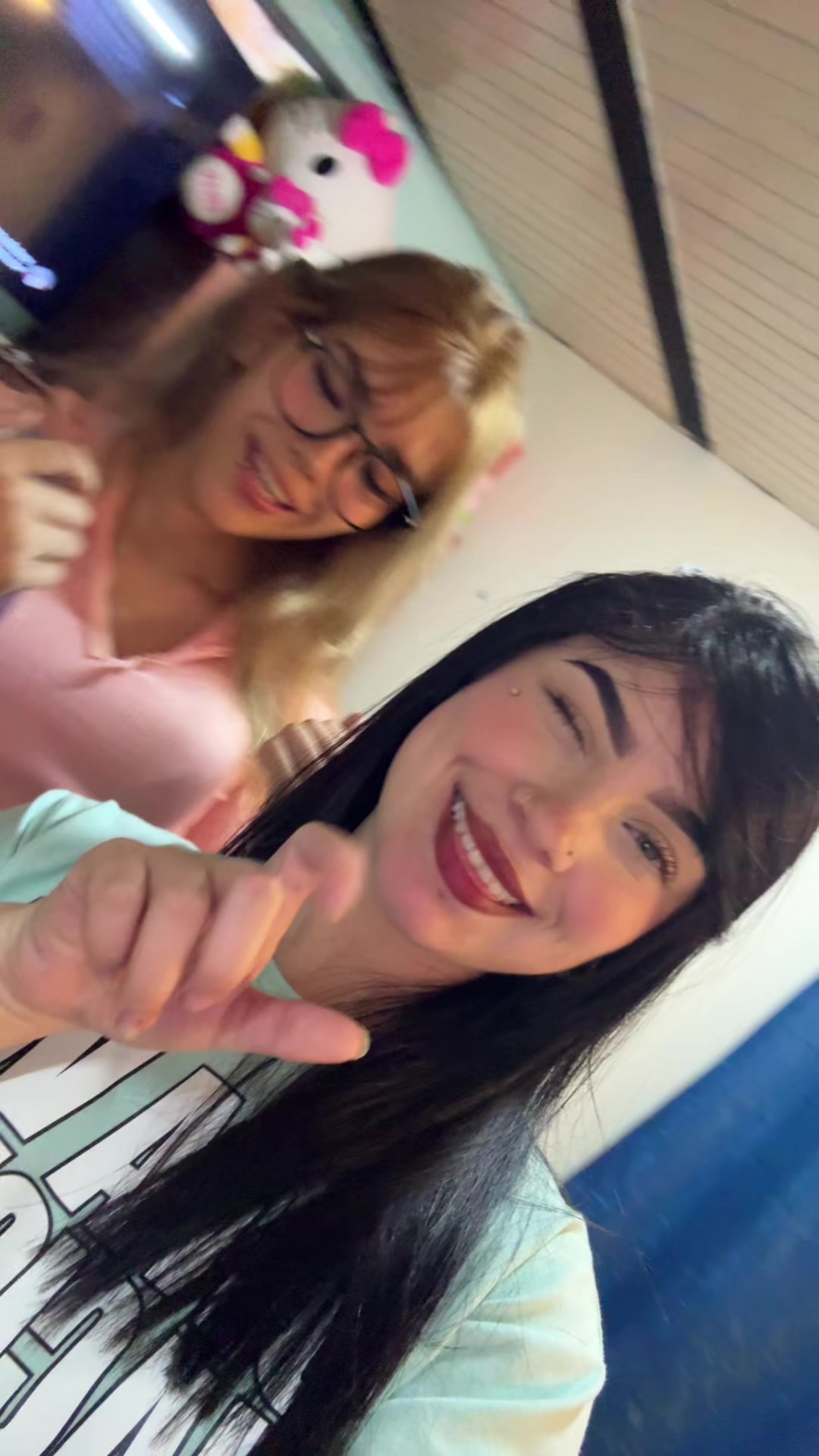 @Luu.