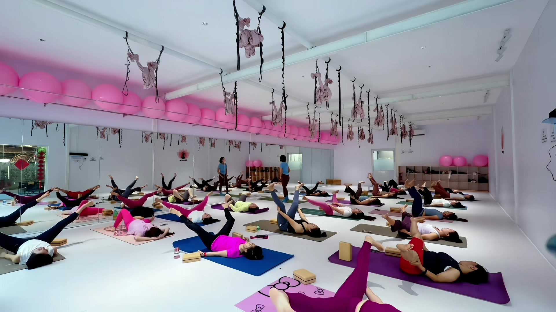 @SUNNY YOGA @MDY