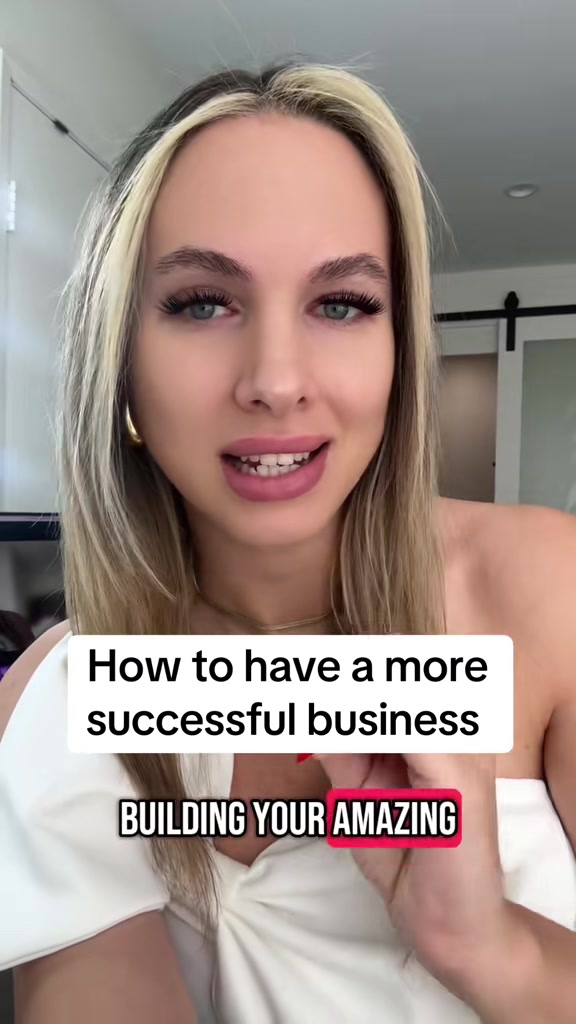 @Hypnotist | Julia Hankins