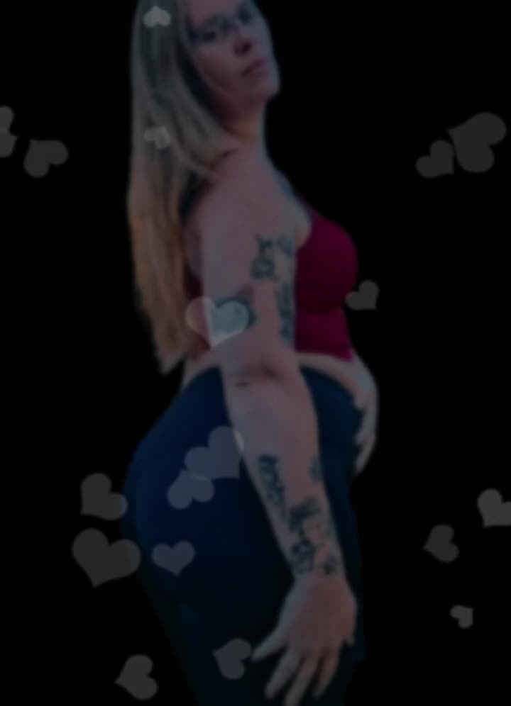 @QUEEN_BRANDI