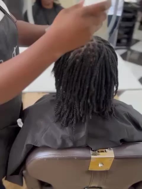 @NaturalHairByLilian