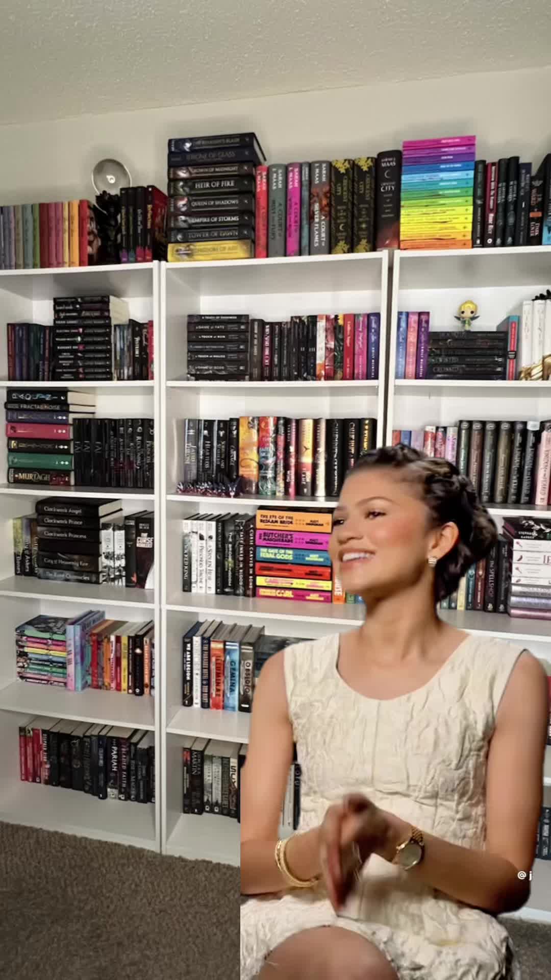 @ReadingTabz📚