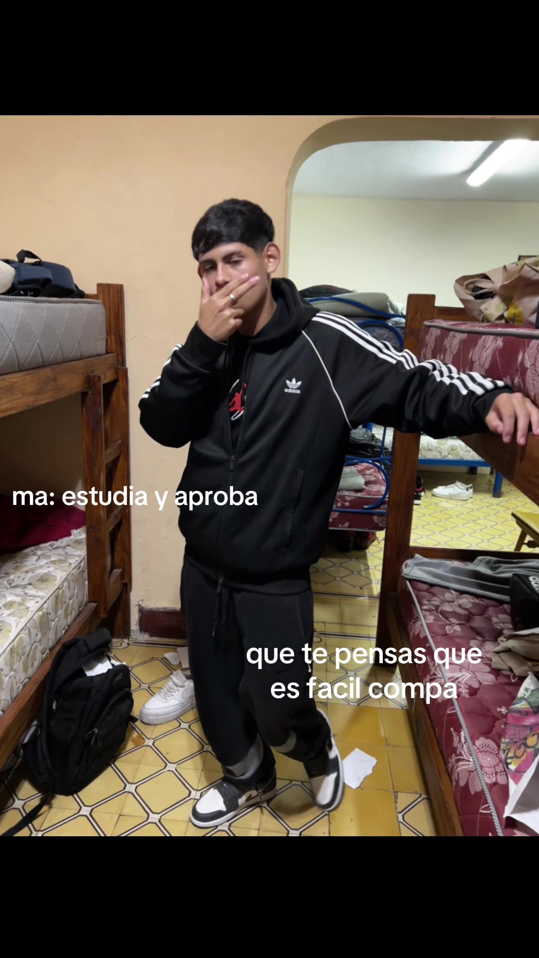 @acuñaa