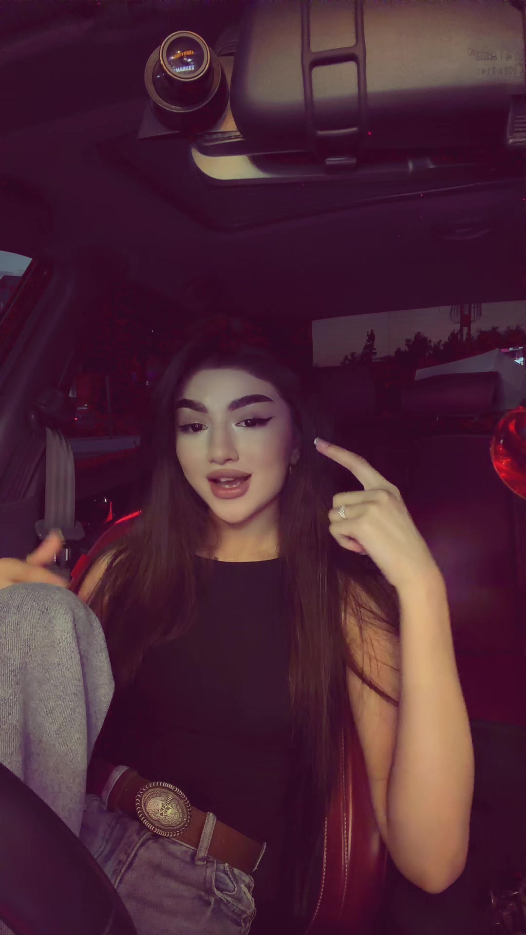 @reyanem1