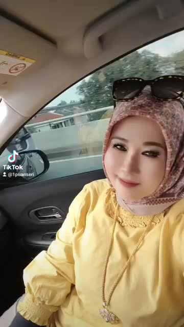@Cik Puan Seri Aura