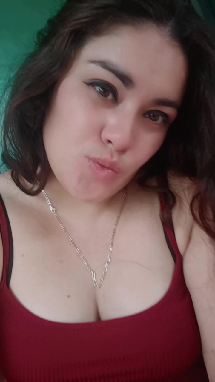 @Adriana de Leon