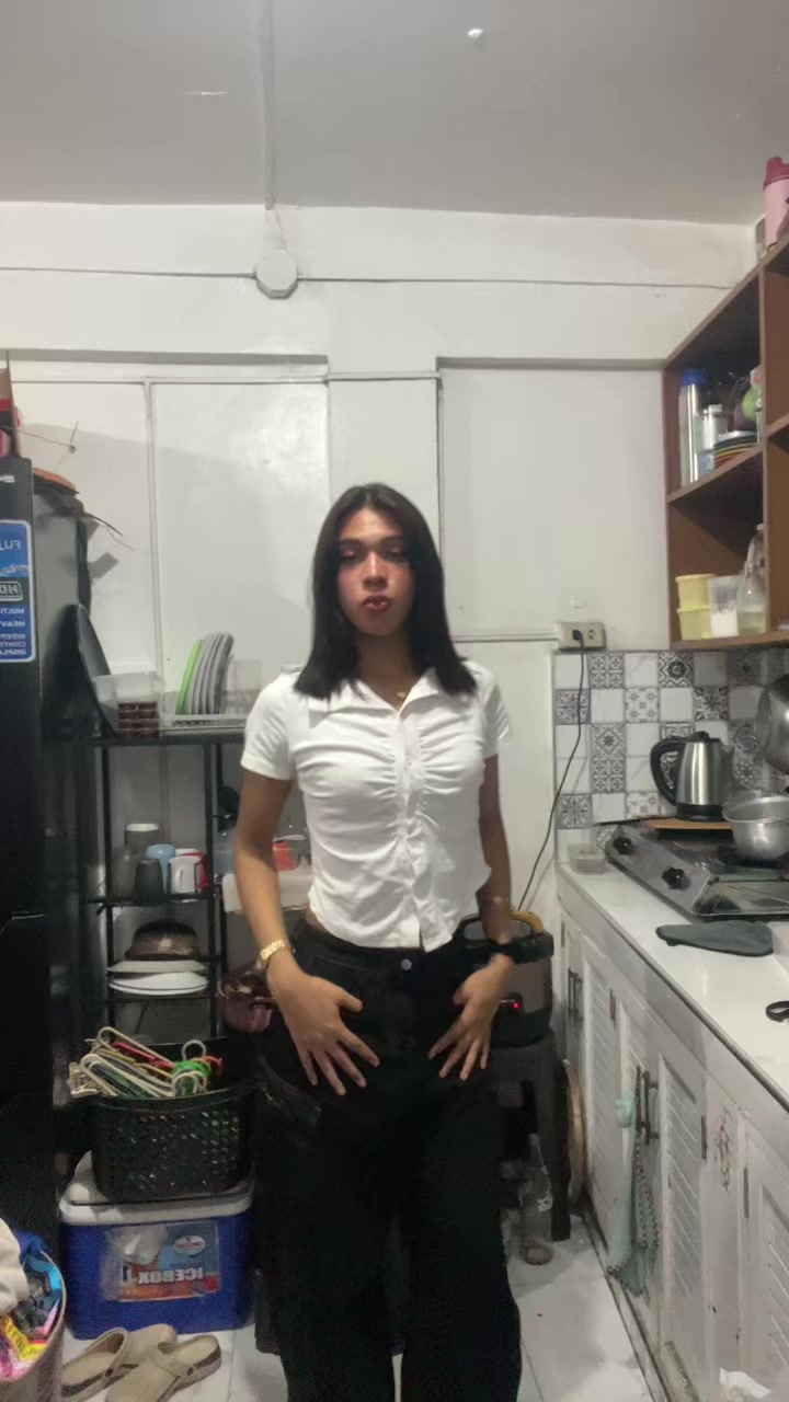 @its_danes_