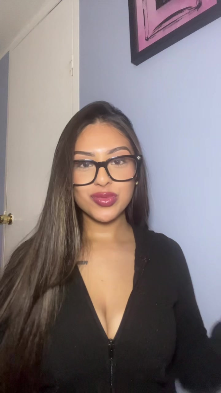 @Adrianna 🦂