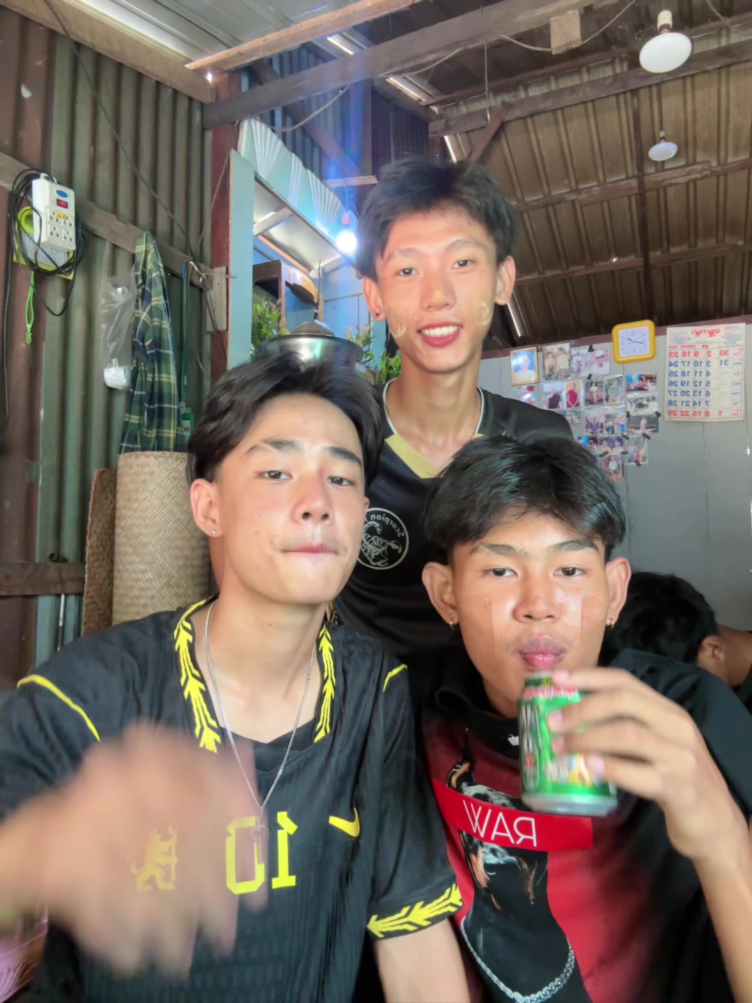 @🗣️မောင်ဟိန်း...🫪