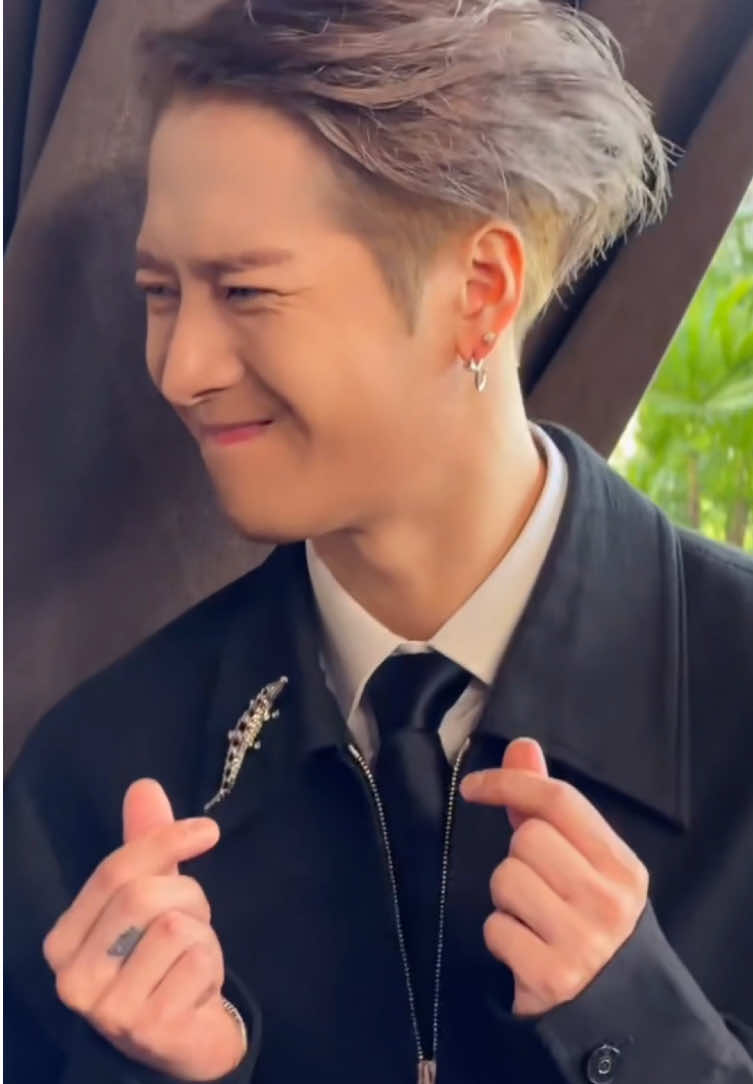 @MeWangG7