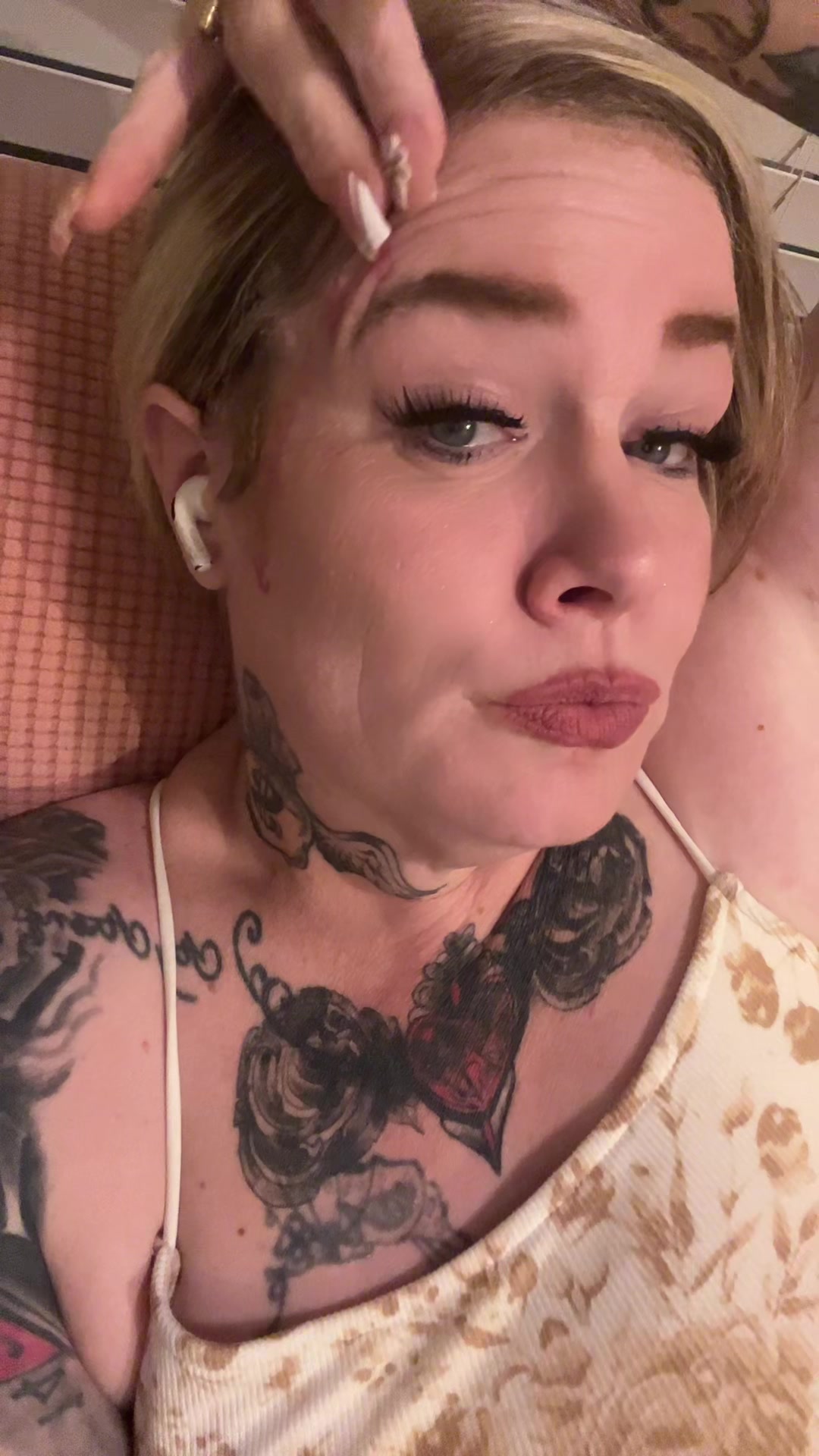 @Maybae
