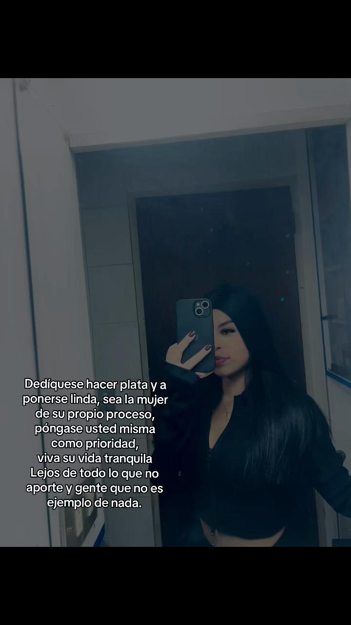 @𝐕