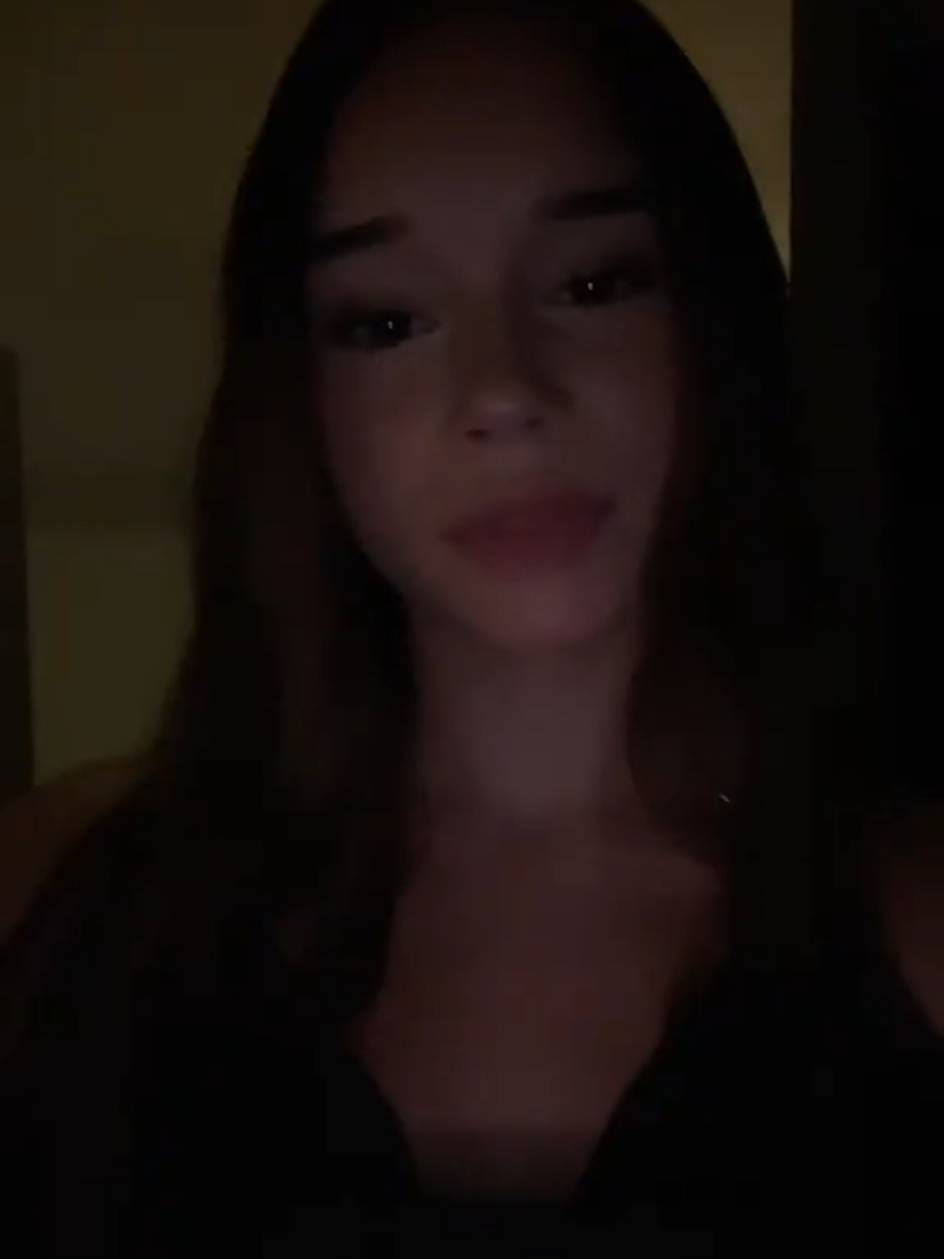 @elena.mrnz