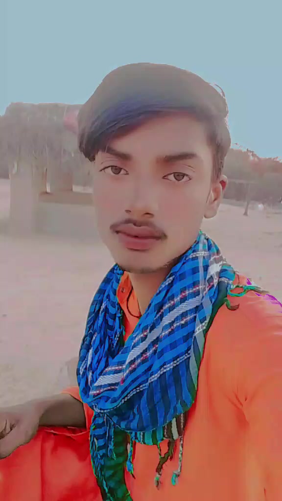 @فوزیا۔  ۔۔۔۔۔۔سومرو۔۔