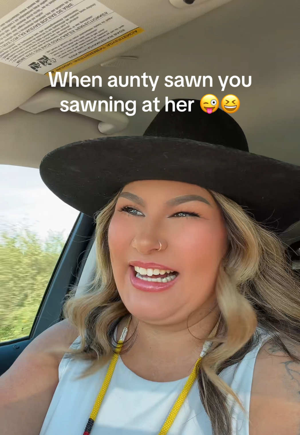 @StifflersAunty 🍁