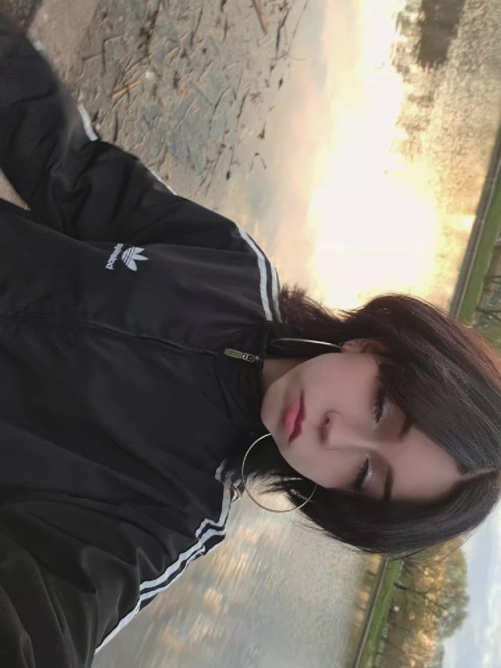 @xidhs@