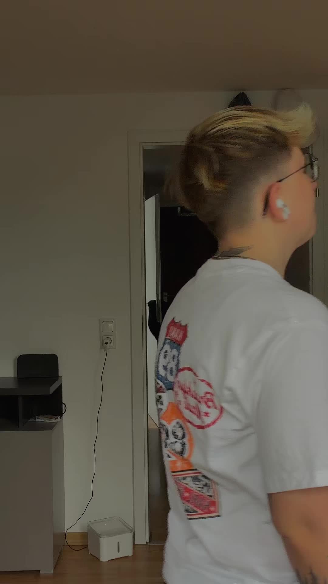 @๐