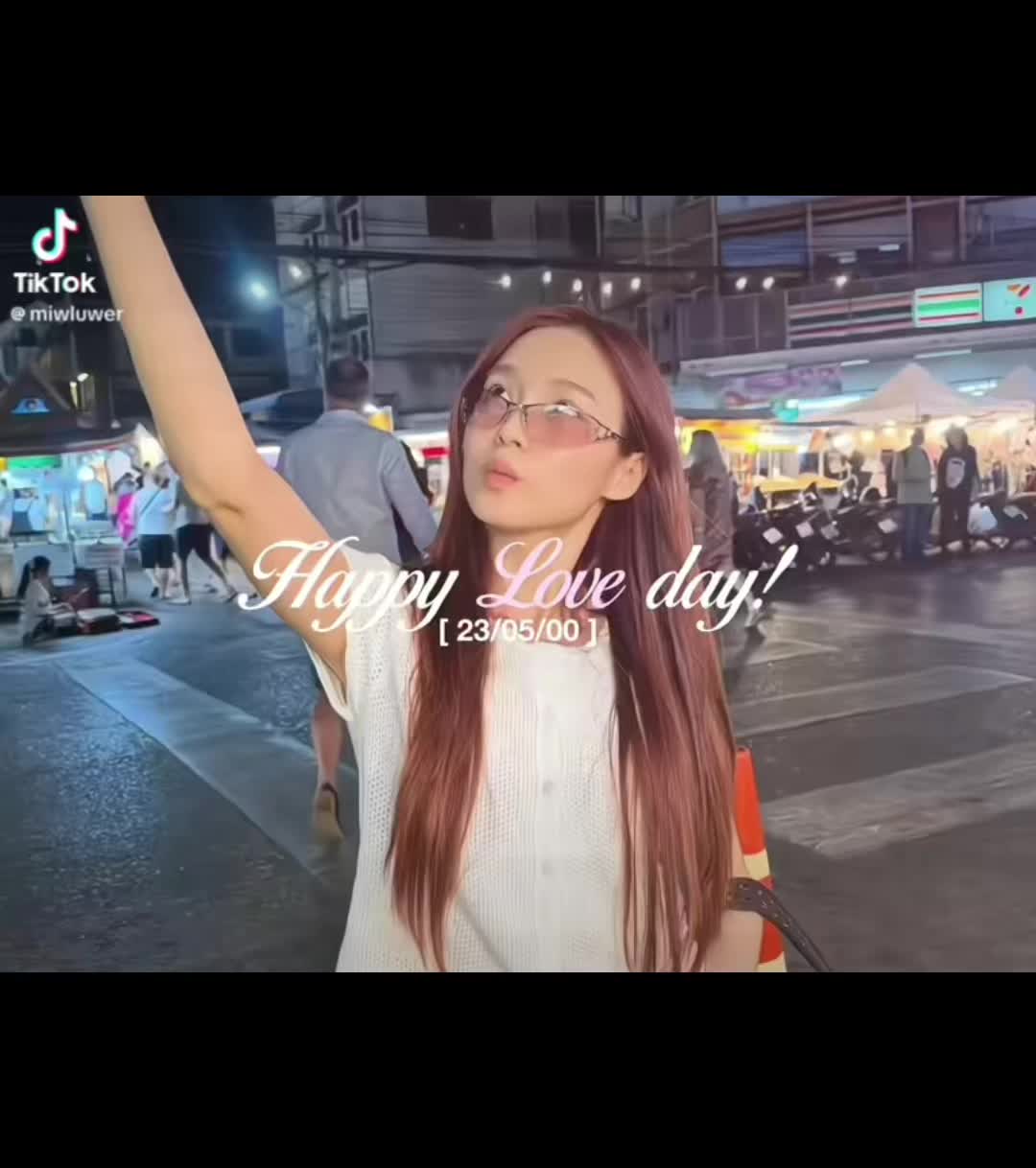 @Alpha5_wolfgirl