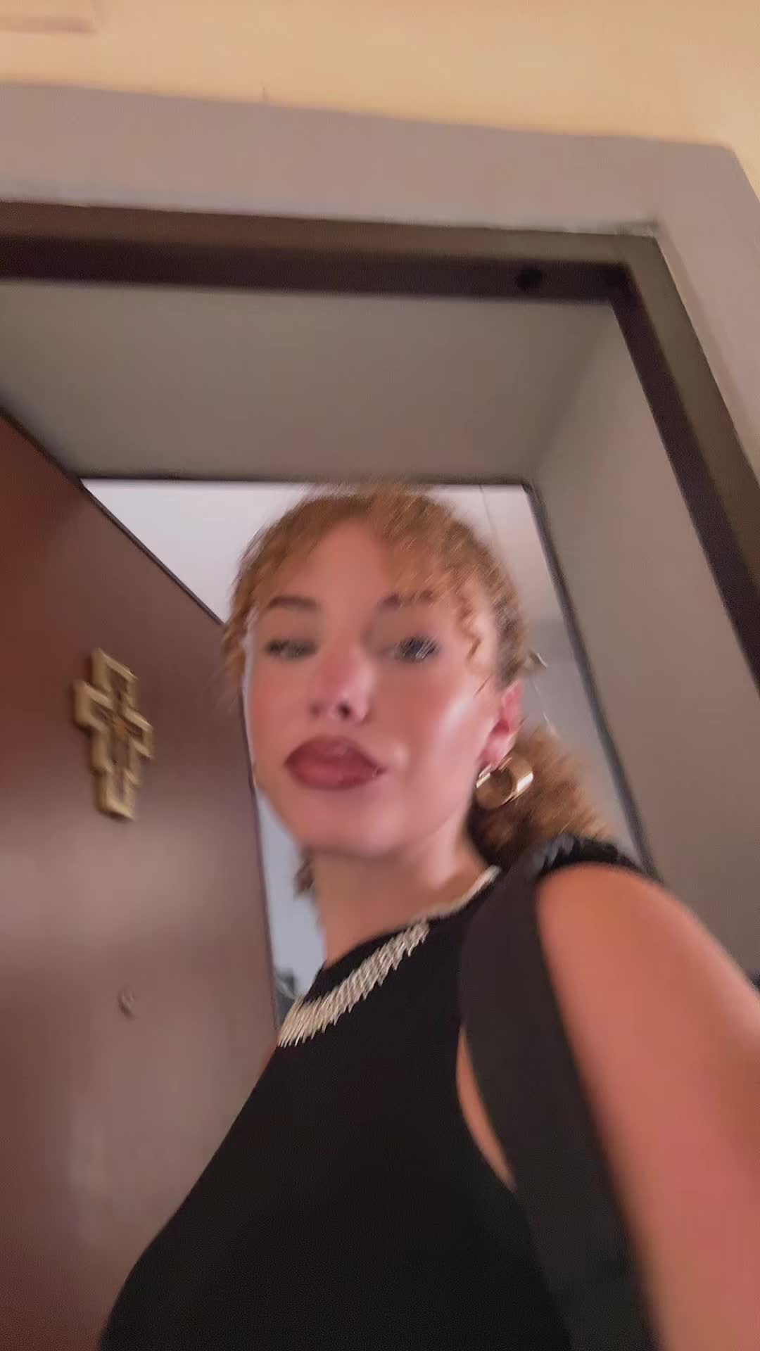@Raffaella_Esposito