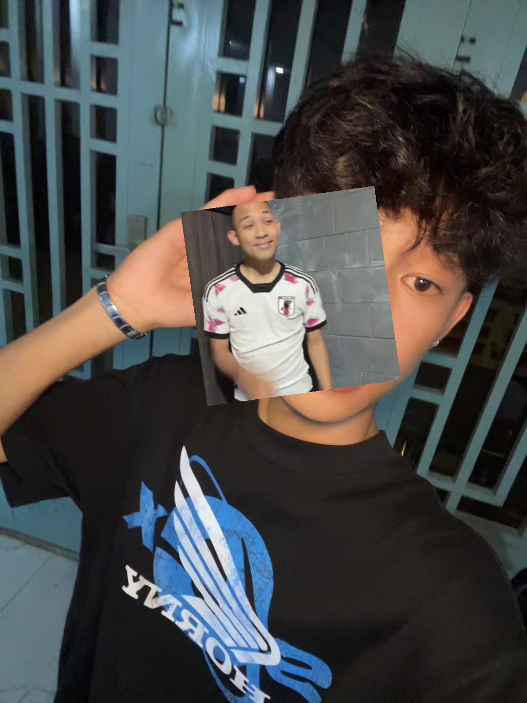 @CHHOŘNG~CHHOŘNG