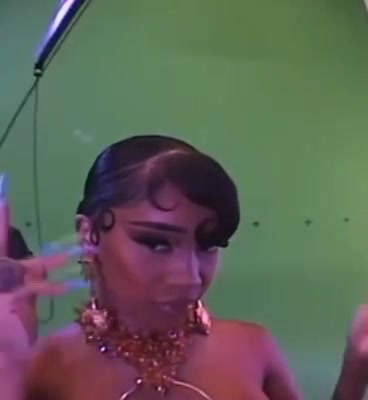 @Diamonté Quiava (Saweetie)