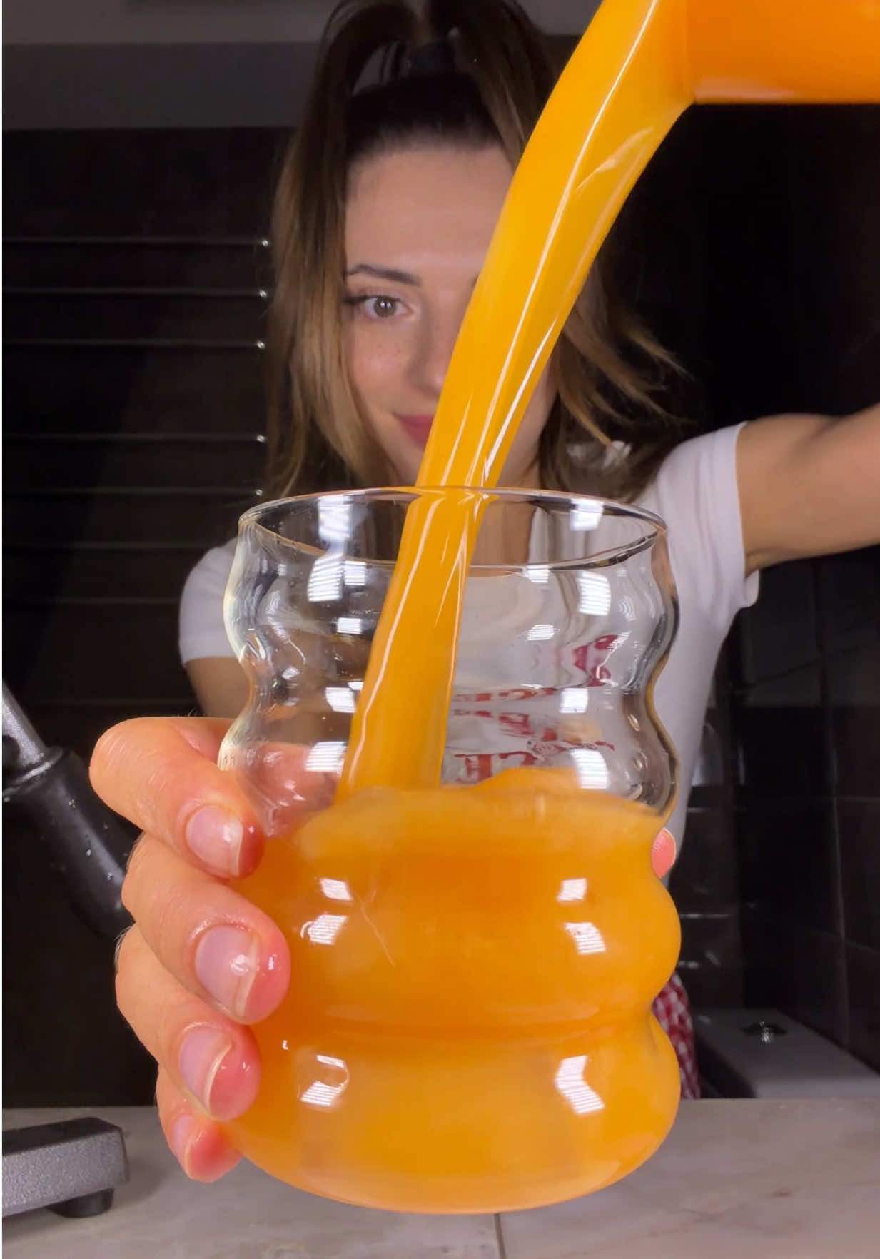 @squeeze_queen