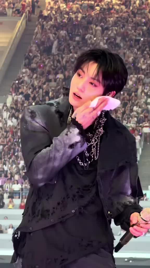@š«§ź°Ņ į¶³įµįµā
ąæįµā·ā¦ā¦āāš