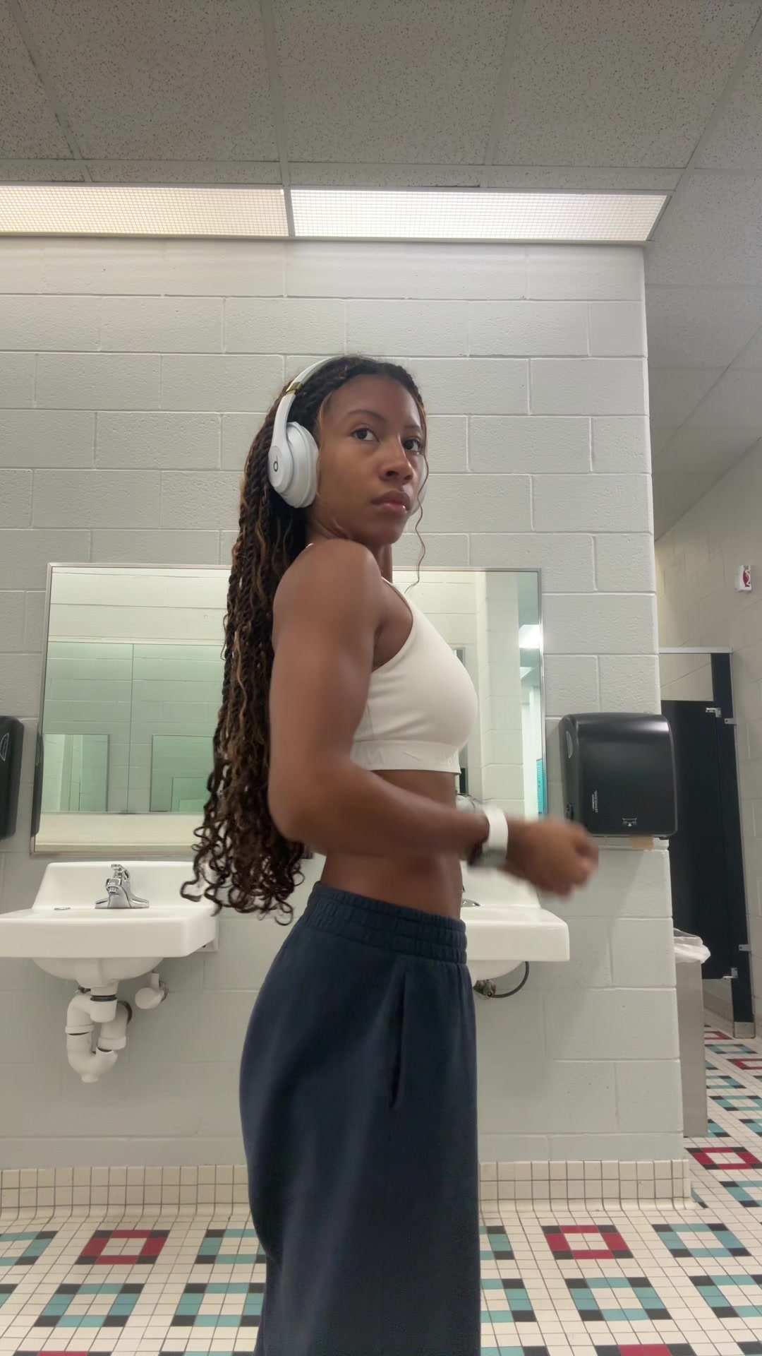 @jo