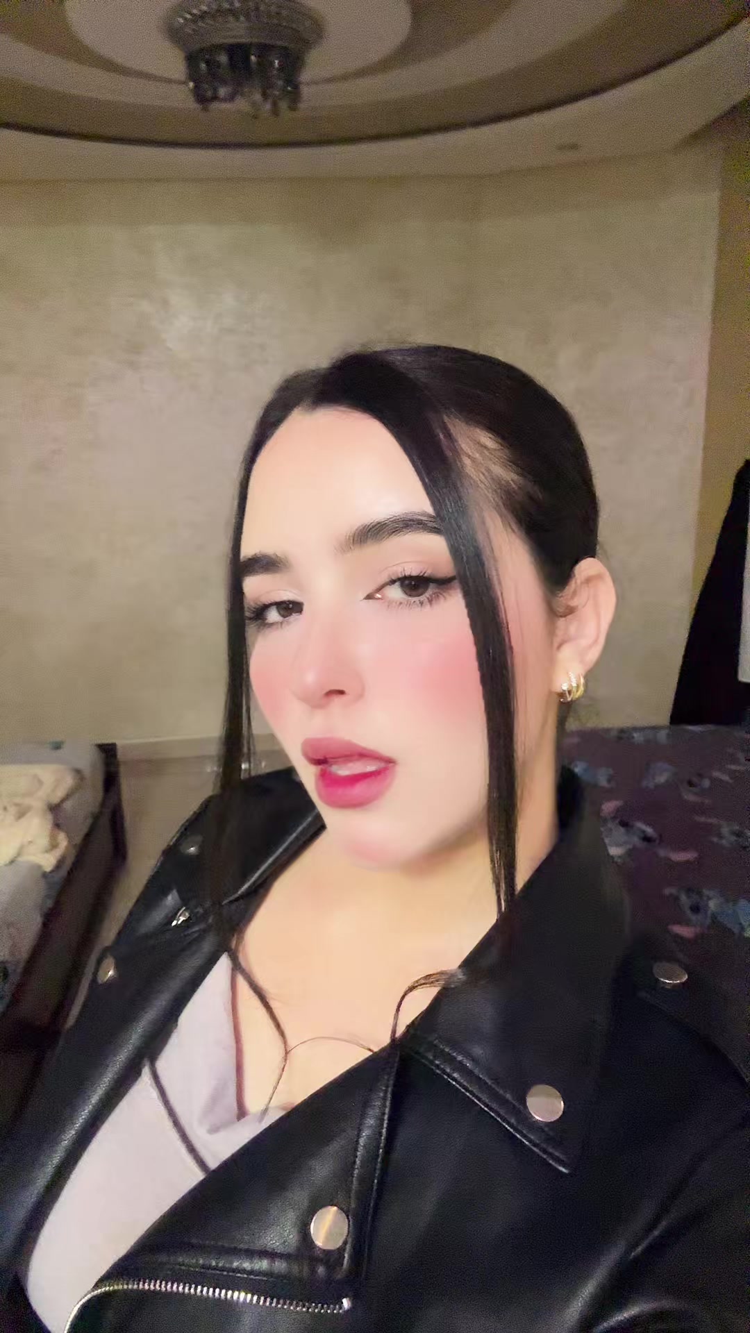 @Kroxa_baaby🤡