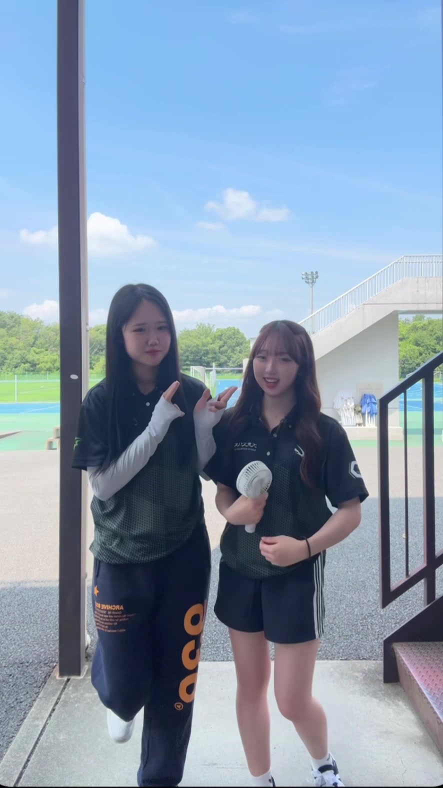 @ひなこ