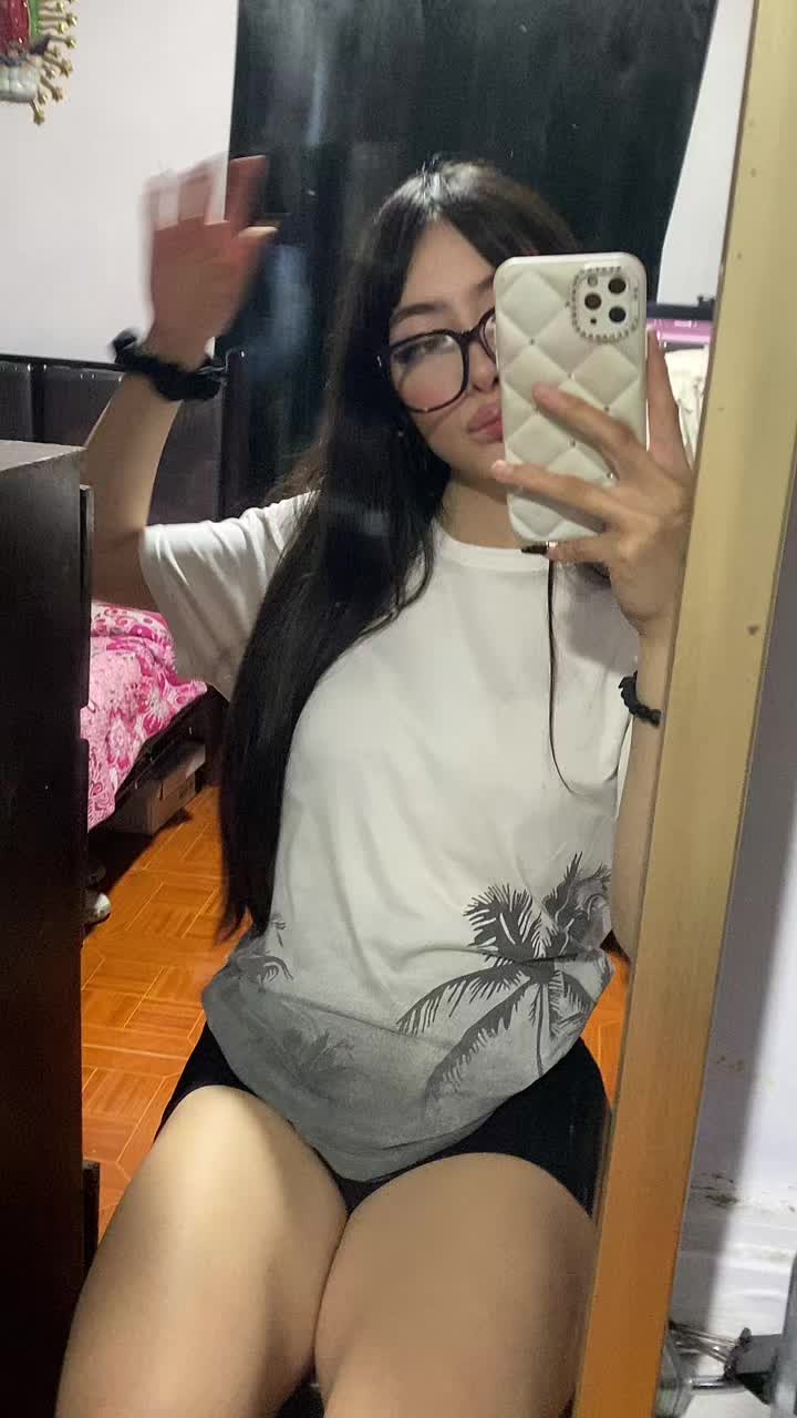 @๐๐ช๐ท๐ฒ๐ฎ๐ต๐ช