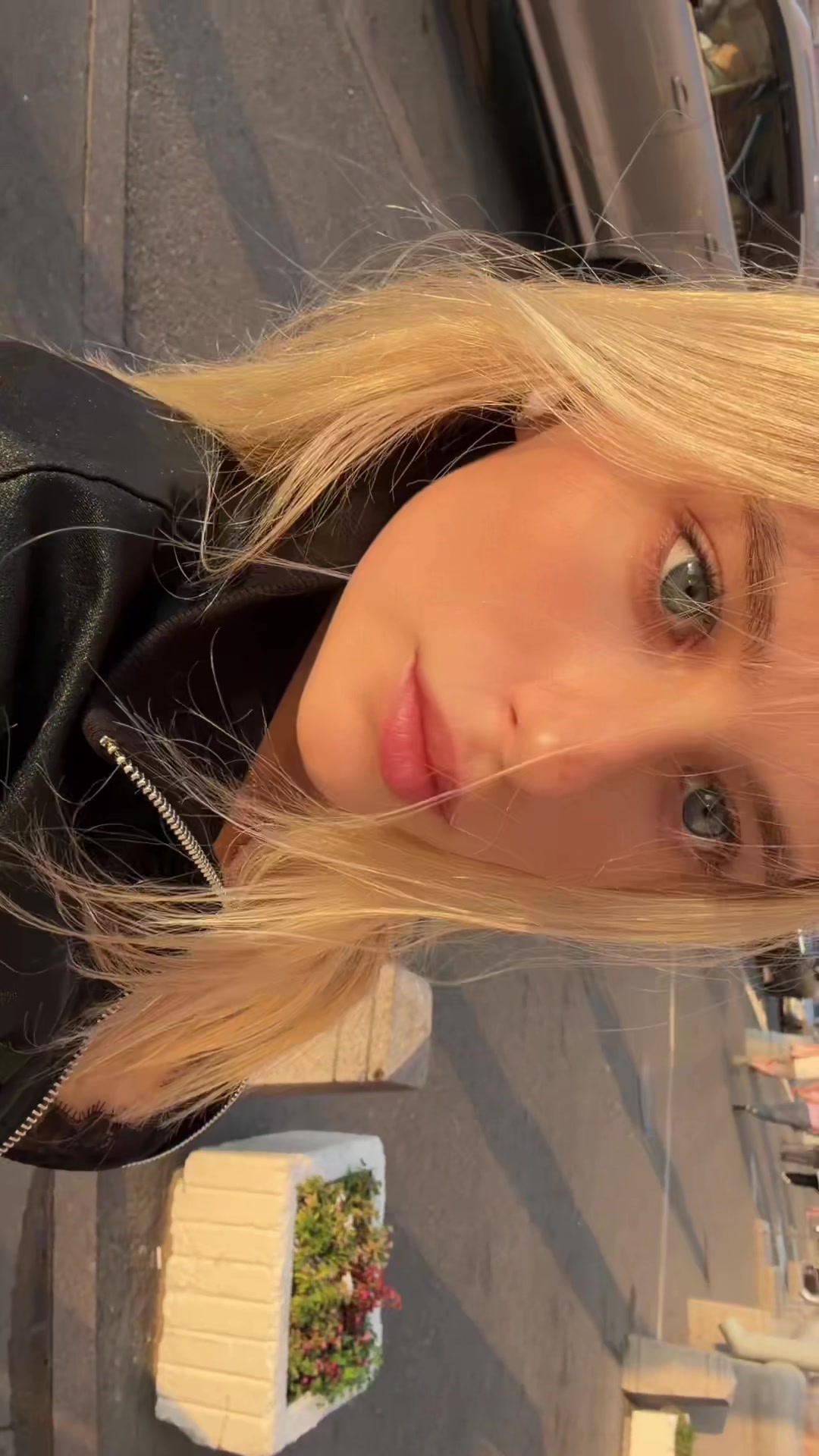 @Виктория