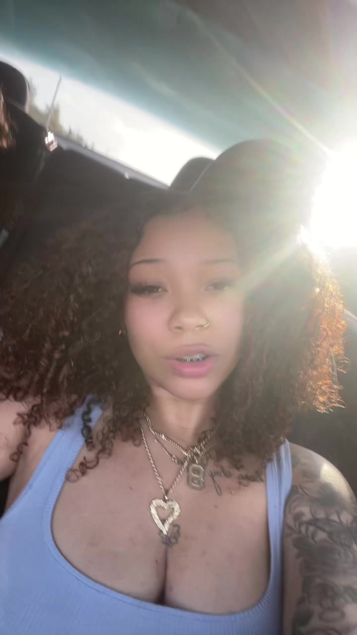 @milliondollanae._