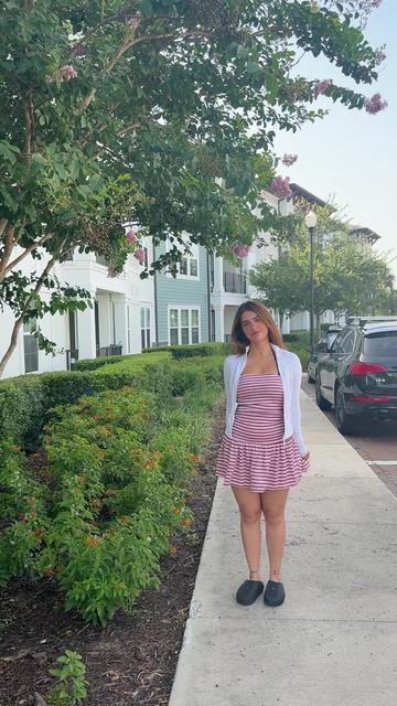 @Bella