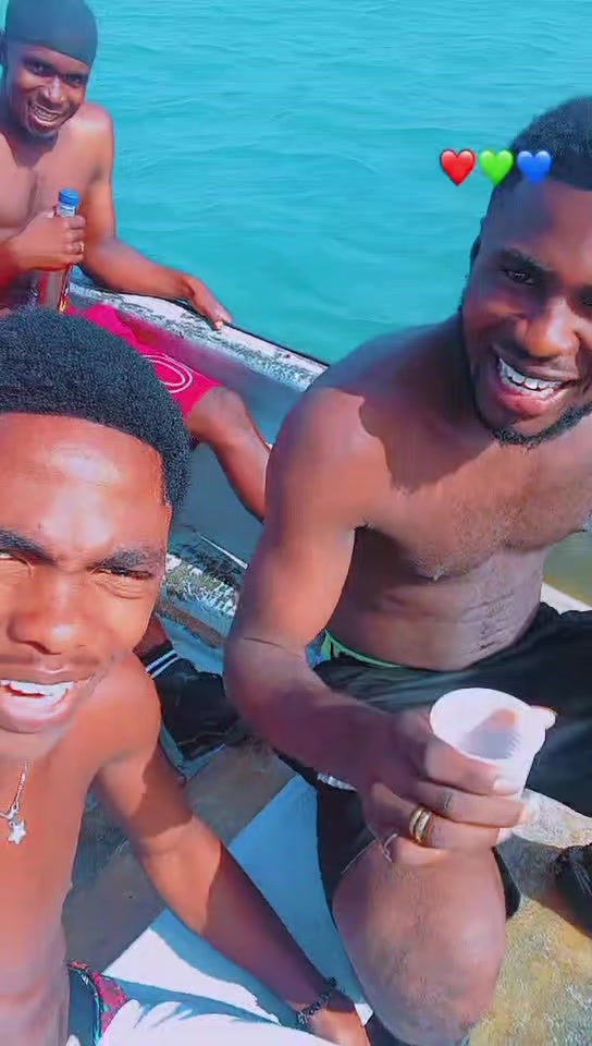@Lil_gee🥷🥷