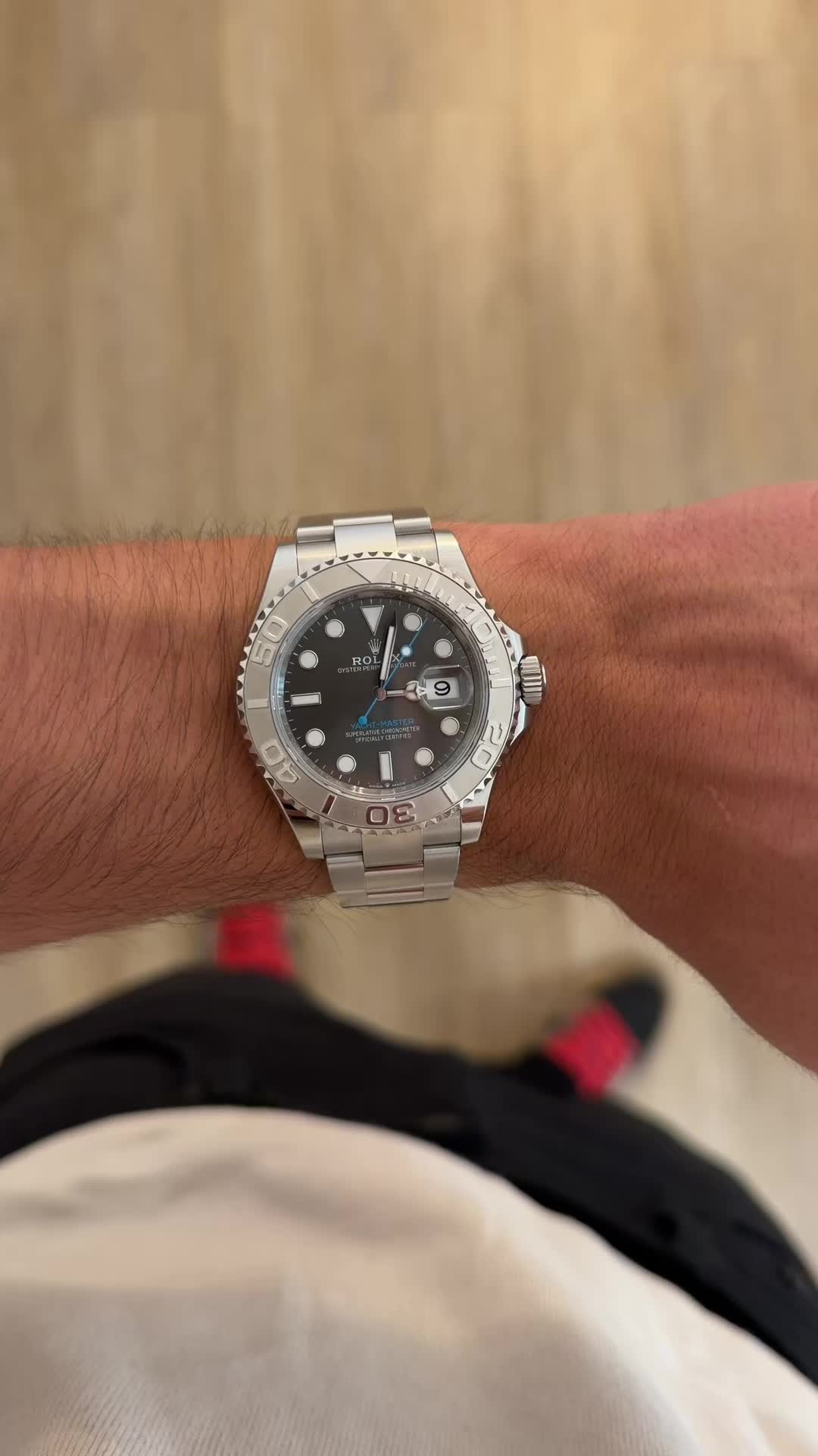 @ElicandraWatches