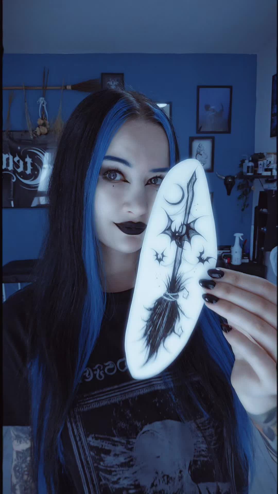 @☽ᛉ•𝑨𝑺𝑻𝑹𝑰𝑫•ᛉ☾