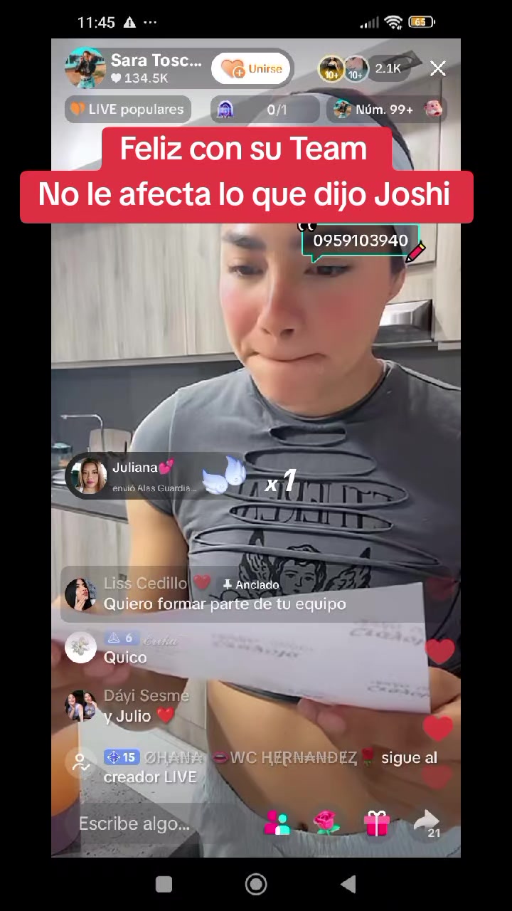 @AniEli