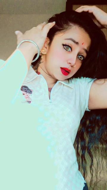 @💛🕊️SMILE_QUEEN🕊️💛