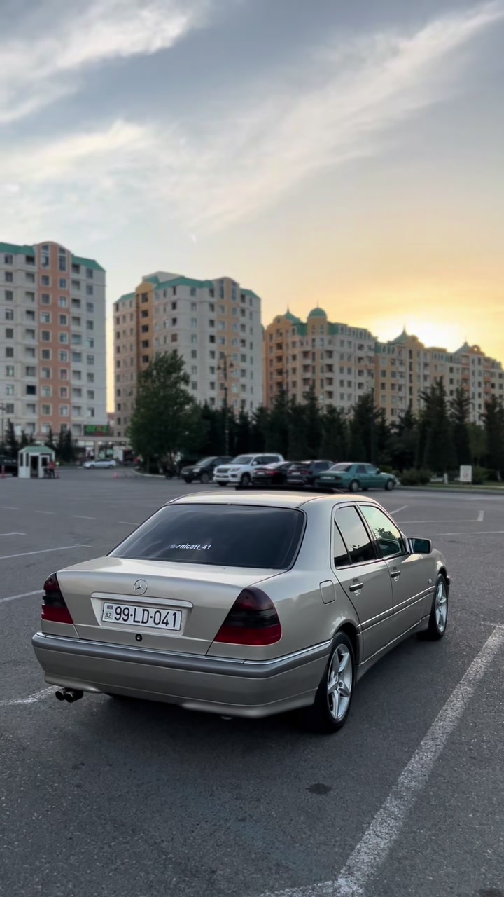 @ℒ𝒟.41🇦🇿