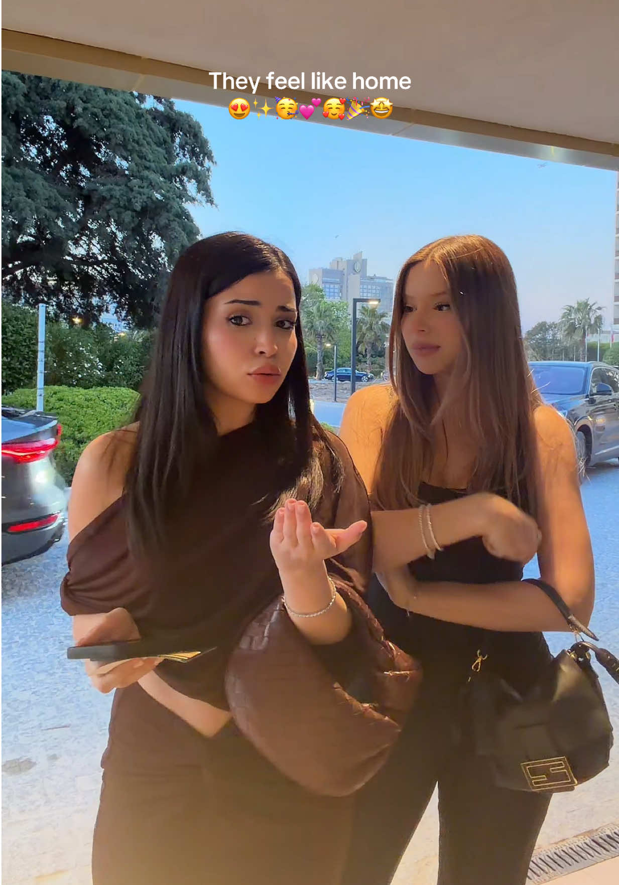 @zeze