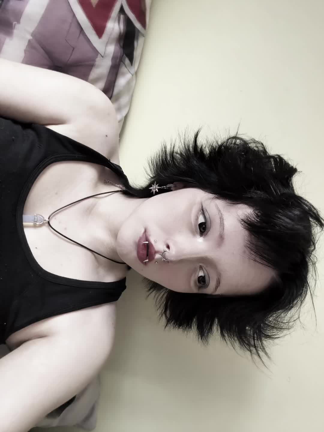 @Юкиикк