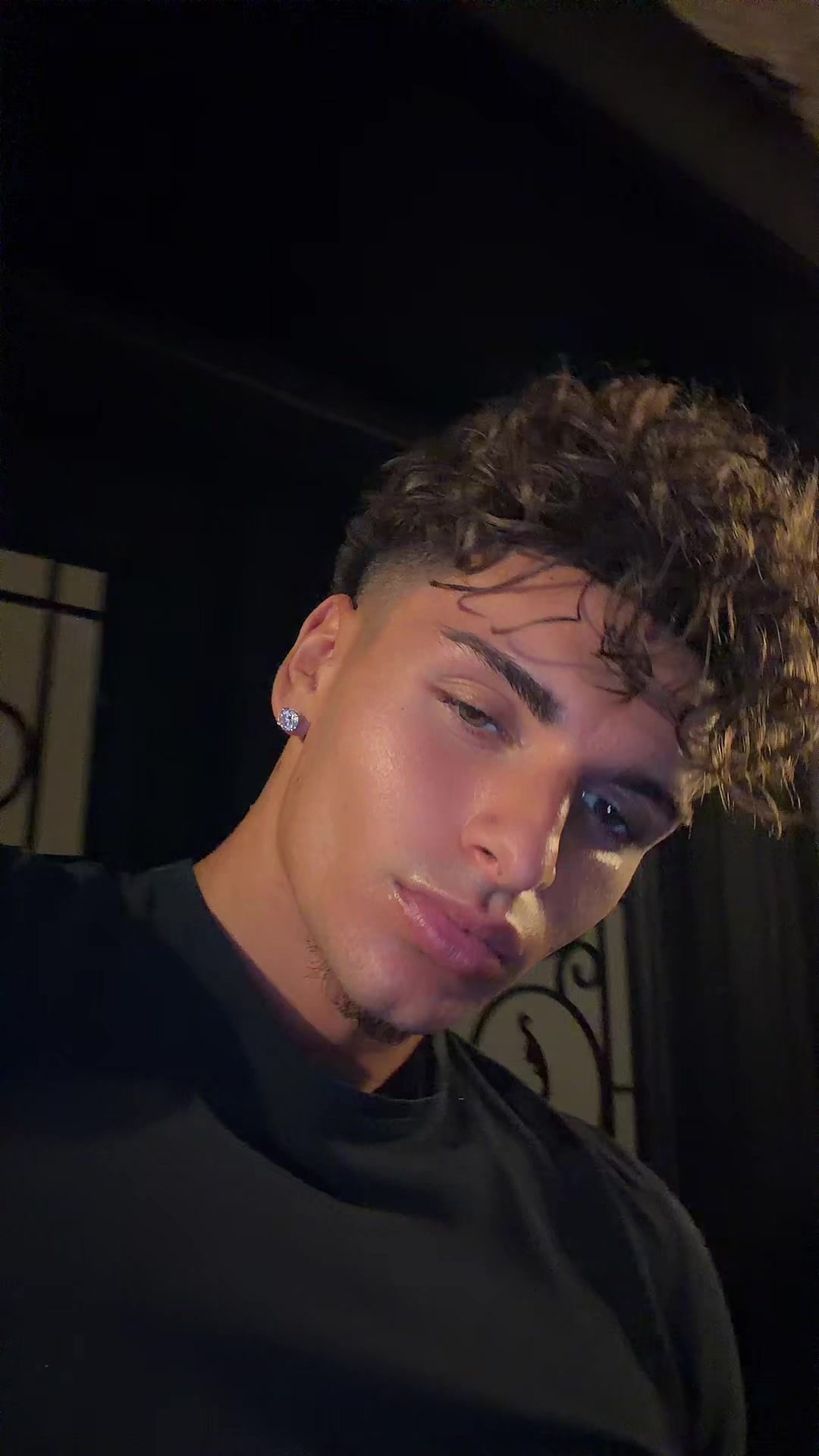 @chris.nikoo