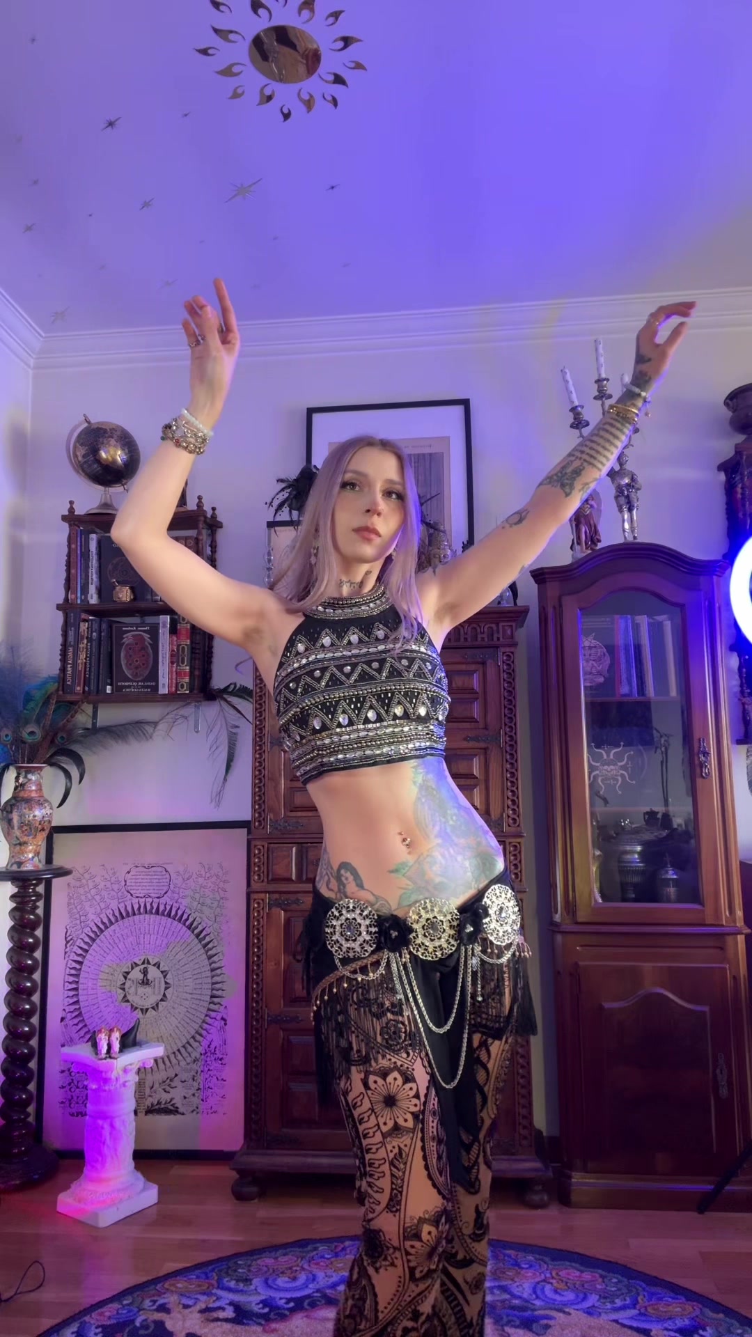 @izadora.ferrari