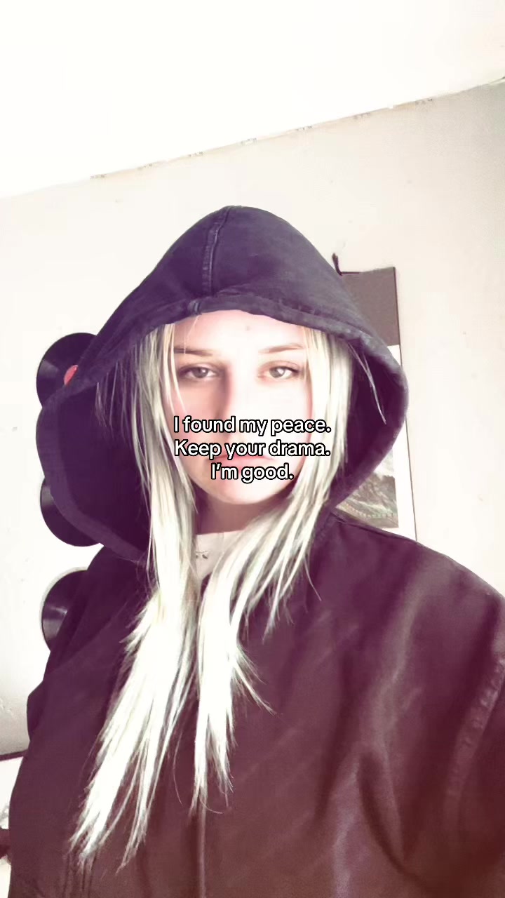 @nia 𓆏