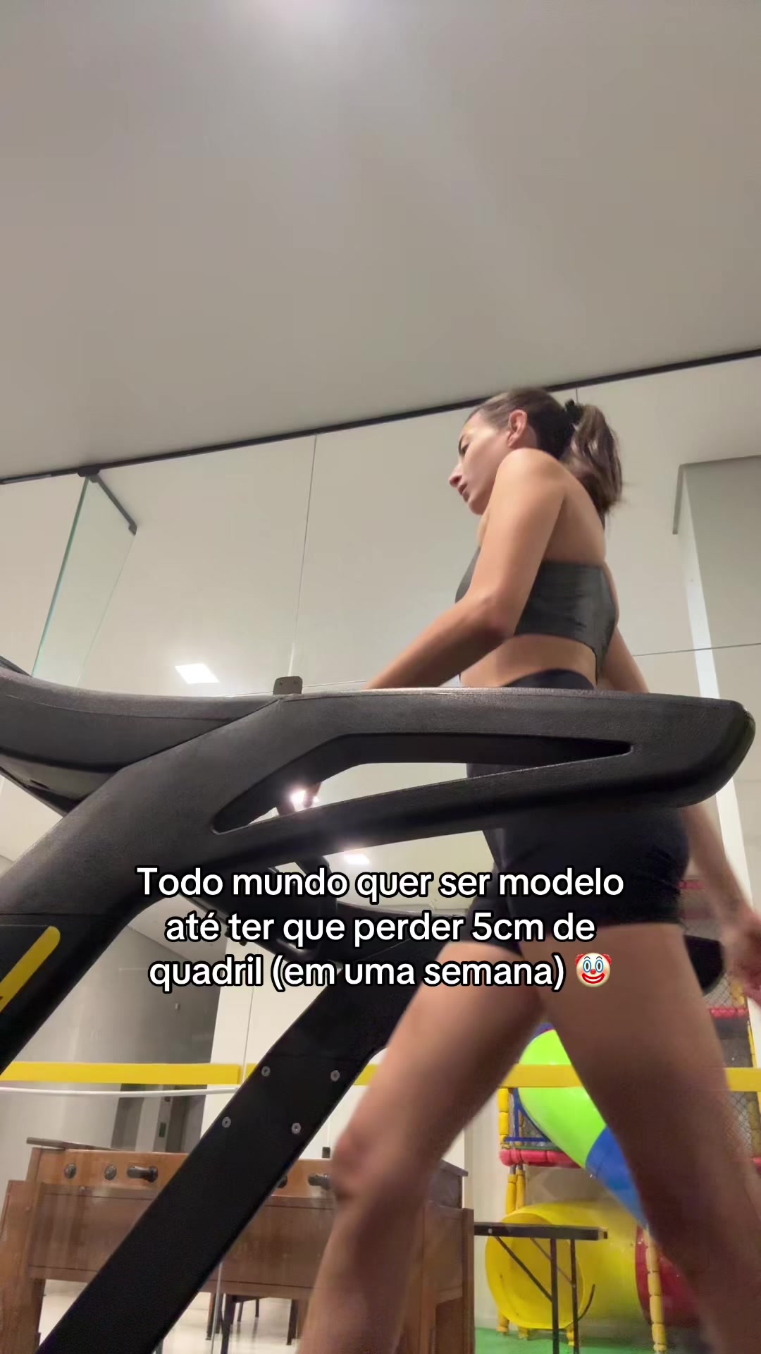@isamenegheli