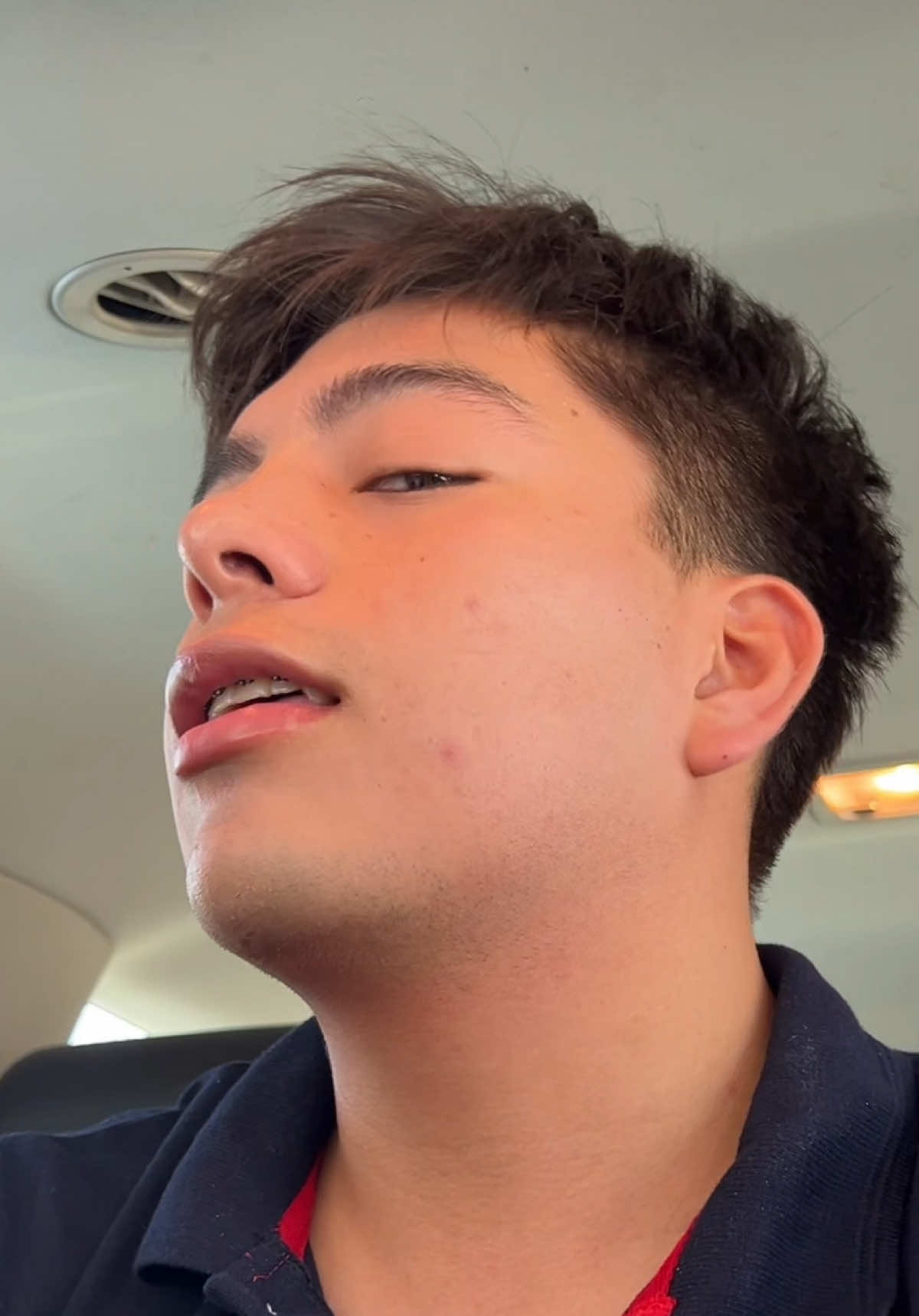 @C H A R L Y J O N A T H A N