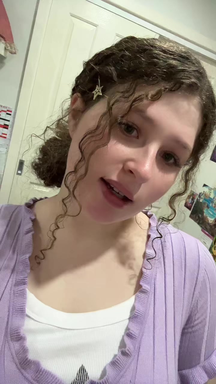 @Maddy ✿🧟♂️🦕💜🃏🚦